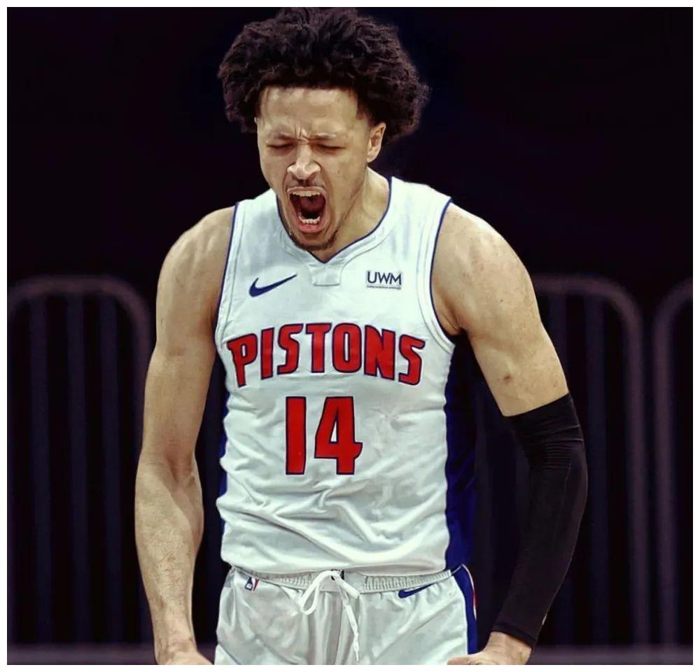 火箭摊牌了首选新秀非格林两套方案竞争坎宁安需过活塞这关