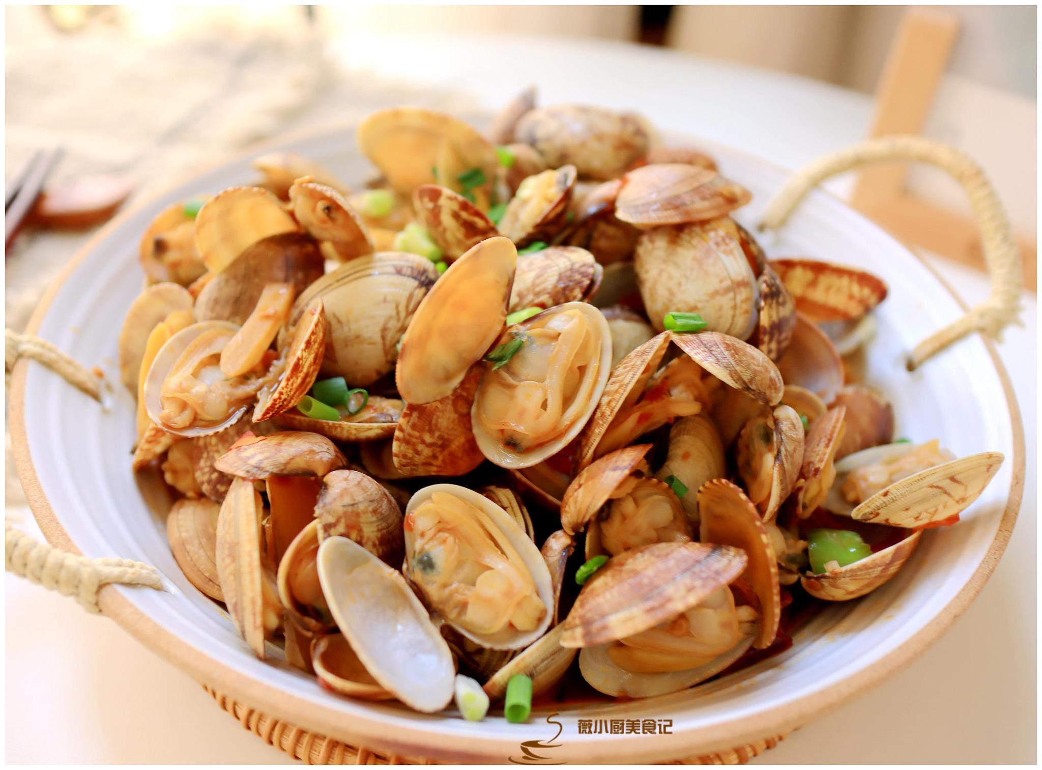 夏天,这小海鲜别错过,6元一斤,肥嫩多汁,炒一盘下酒又下饭|花蛤|下酒