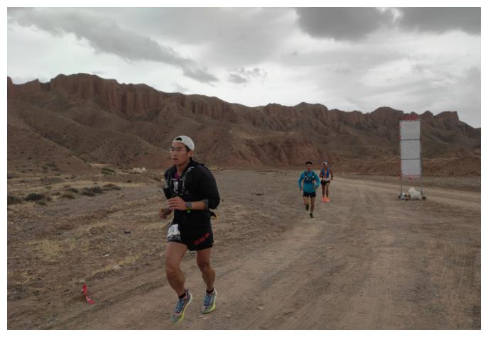 跑神的最后一条朋友圈你看这山风多大