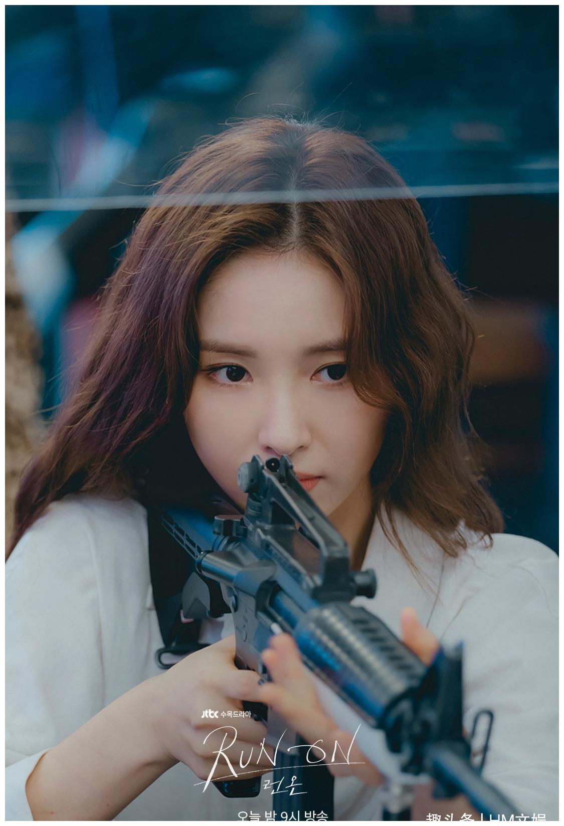 申世景在runon剧中尽力理解任时完的内心世界