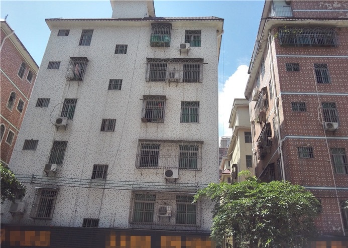 深圳租客：半年涨两次，一次200一次300,简直是在给房东打工休闲区蓝鸢梦想 - Www.slyday.coM