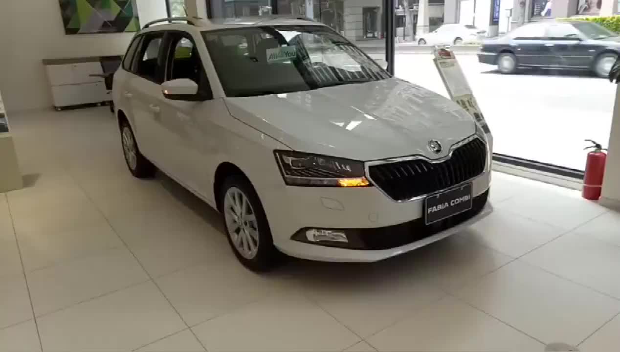 2020款斯柯达晶锐到店实拍,看到这颜值和内饰,给个不心动的理由