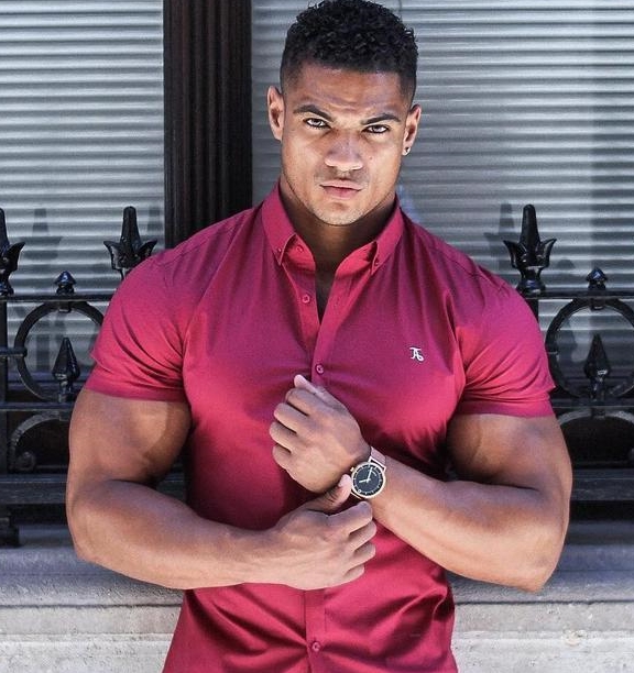 学会技巧,让麒麟臂撑满袖口!