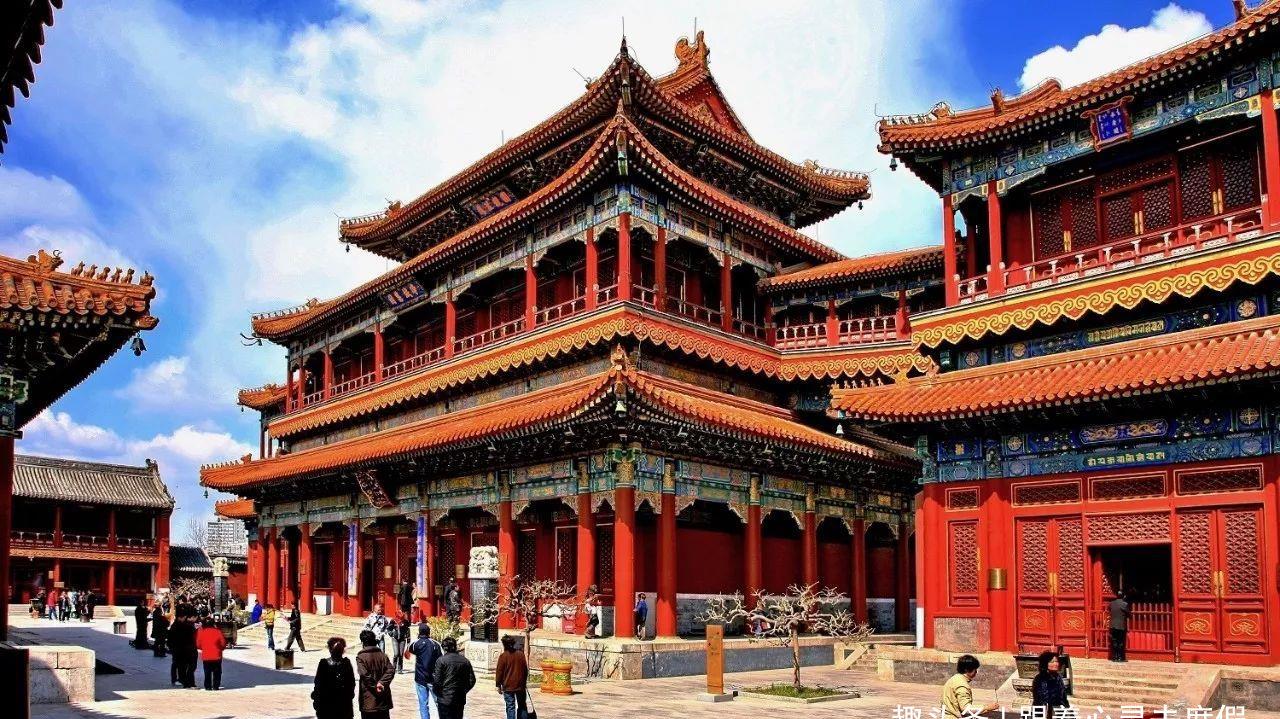 中国规格最高的寺院,出过两个皇帝,被装成皇家宫殿风格