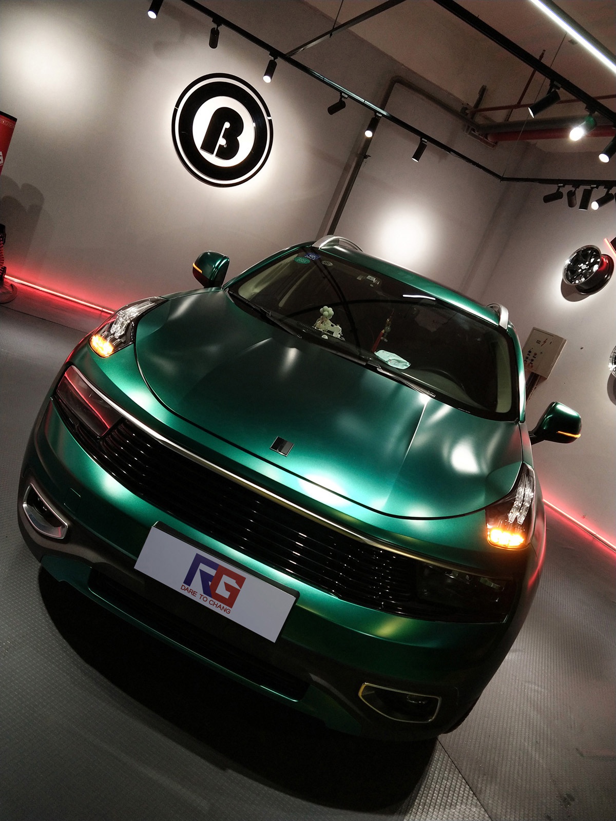 领克01车身改色电光祖母绿 rg瑞集改色膜陕西西安