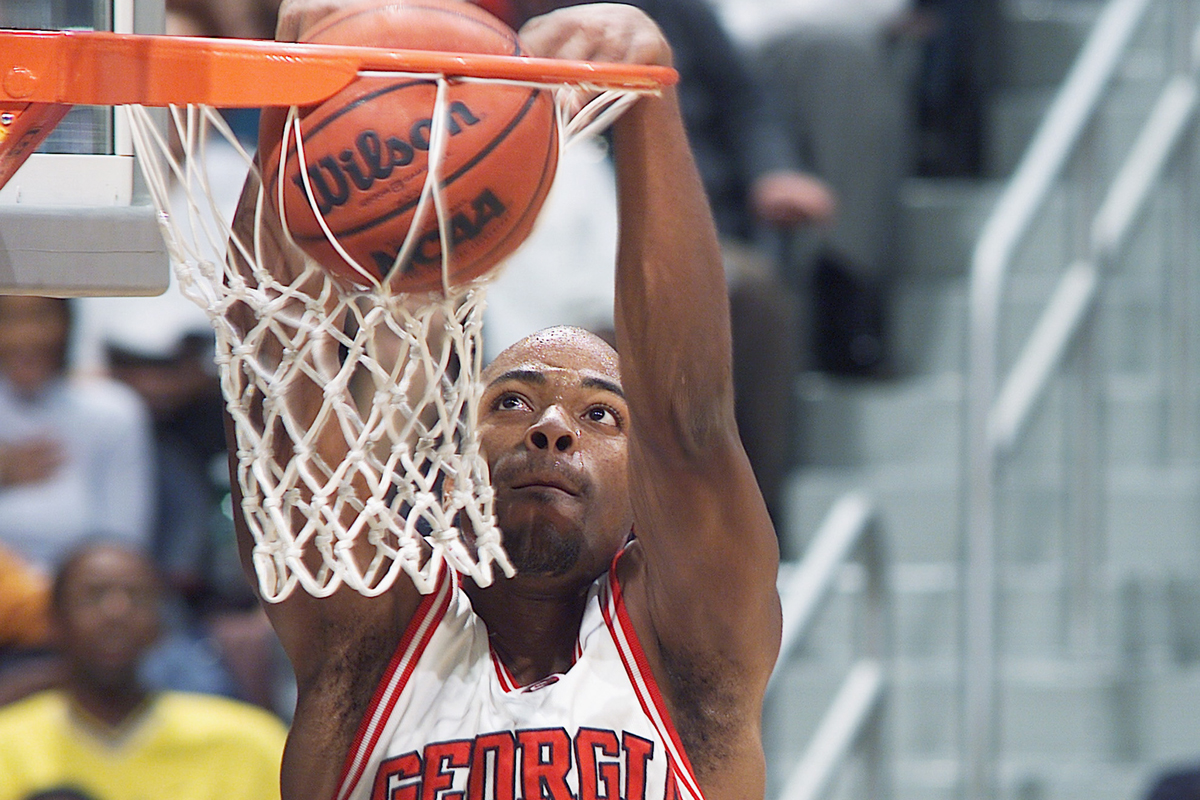 03黄金一代前十顺位新秀现状一人回家务农仅有两人坚守nba