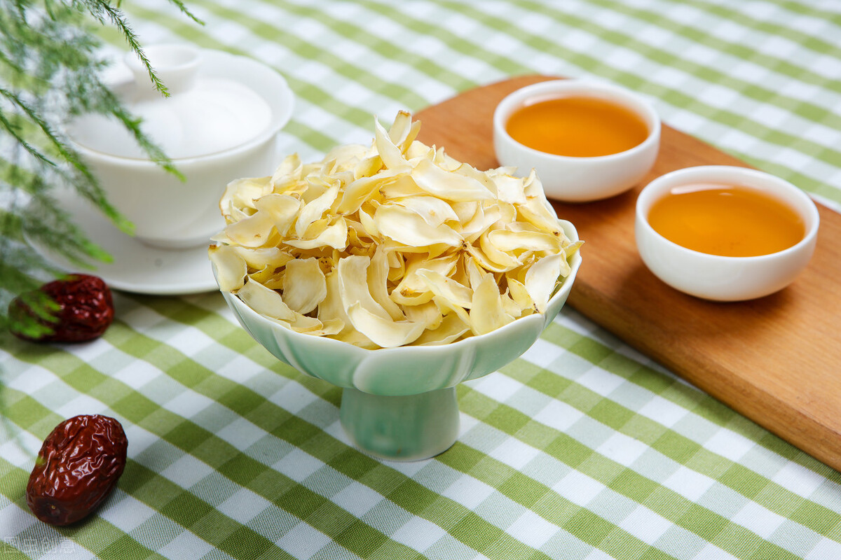 百合的制作方法百合和什么煮粥最佳