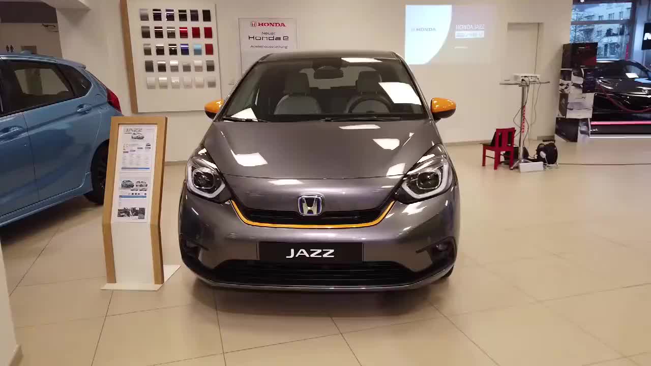 2020款本田飞度到店实拍近距离看到实车才知道啥叫改变