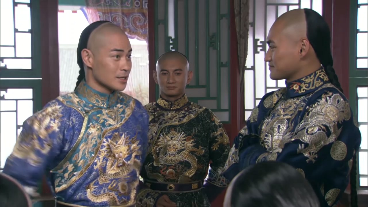 步步惊心:几位阿哥聚在一块喝酒,若曦无聊看得心痒痒