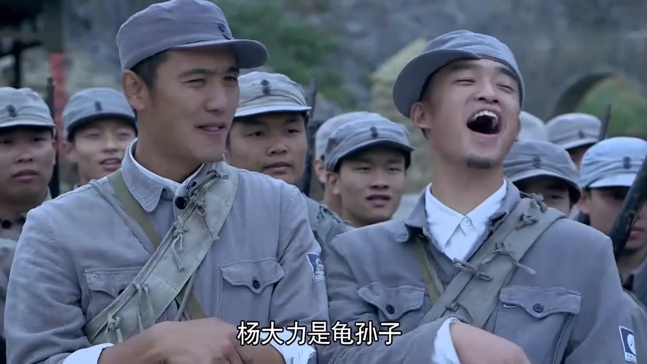 雪豹:杨大力输了耍赖,兄弟带节奏嘲笑他,场面太搞笑了!