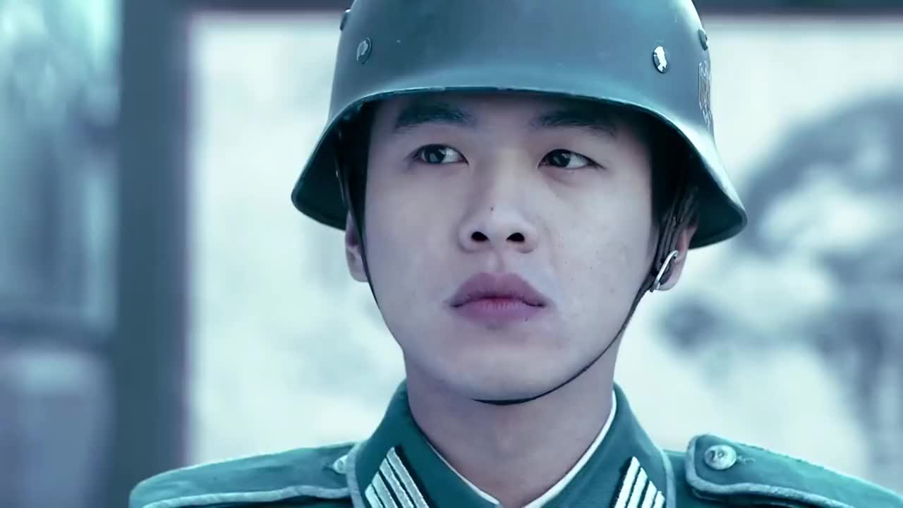 周卫国混剪,不愧是军装扛把子