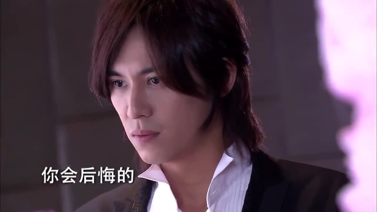 友善以死相逼,当天使用投海来威胁皓天,阻拦订婚典礼