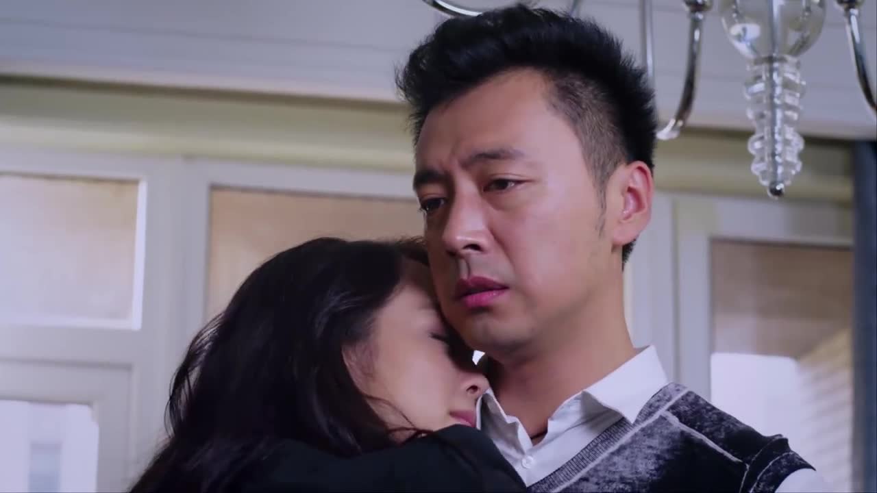 00:00 01:48 01:48 为您推荐: 王祖蓝挑战与李雯雯拔河 雯雯一步未动