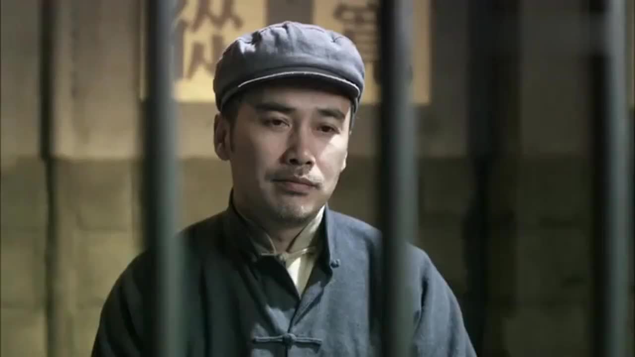 风筝郑耀先救出坚冰送出情报场景太感人我看流泪了