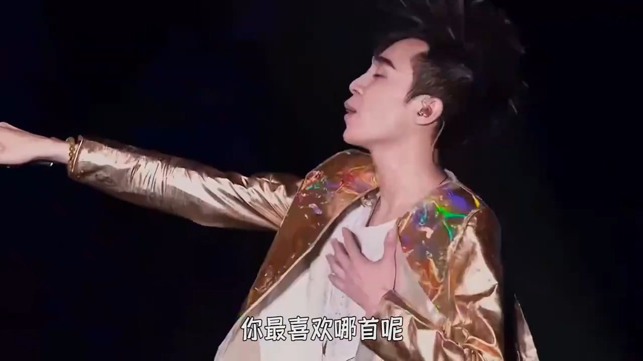 写给别人歌却被退回，自己唱却成为经典之作 网友：还好退了