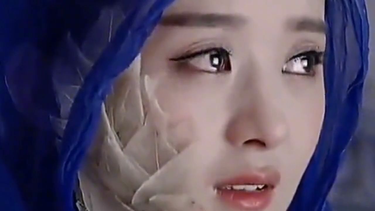 伤感情歌《爱到深处都是泪》旋律优美，催泪扎心，听哭多少有情人