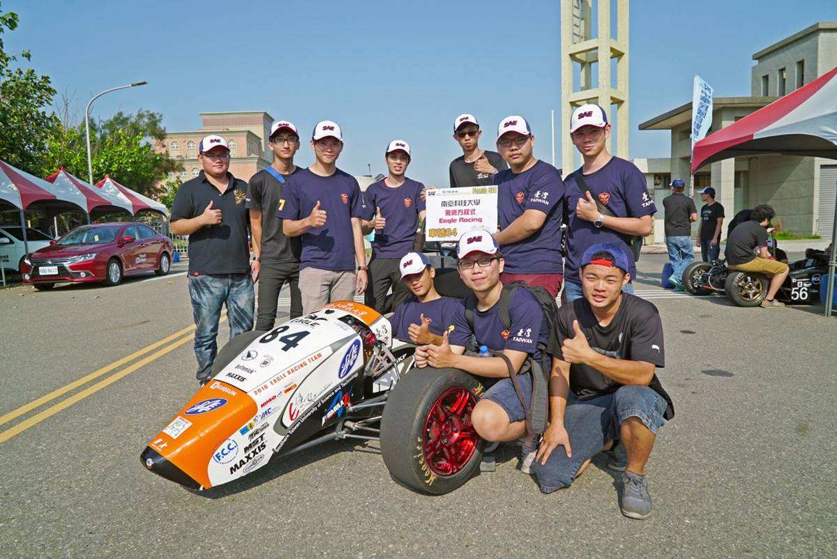 特斯拉通过sae方程式赞助商身份进入赛车比赛