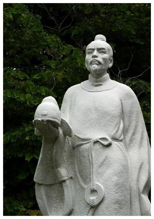 李林甫不学无术,为何能当19年宰相?