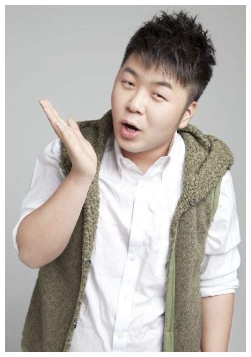 选秀出道的杜海涛,多次表白吴昕被婉拒,磕磕绊绊十几年成就今天