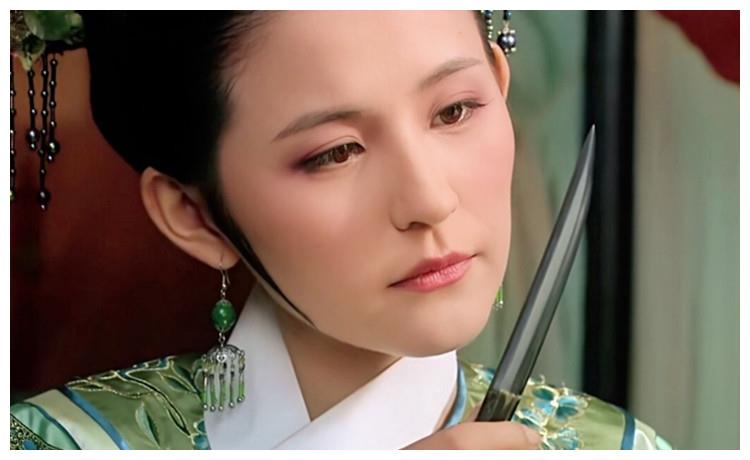 李水花居然是叶澜依?热依扎两角色反差大,"哭戏"刷新观众认知