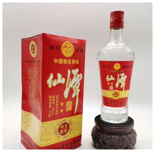 中国河南一千年贡酒跌落神坛成街货酿酒师苦笑无人识货