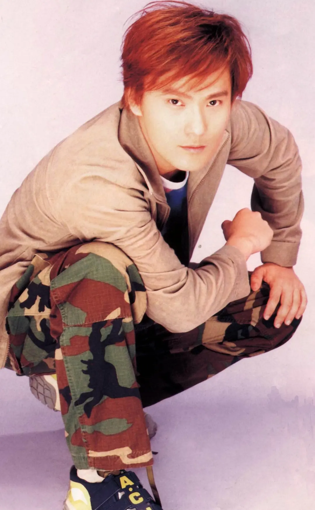 情歌王子张信哲第二十五届金马奖中,张曼玉好乖巧,萌萌的(获奖的时候