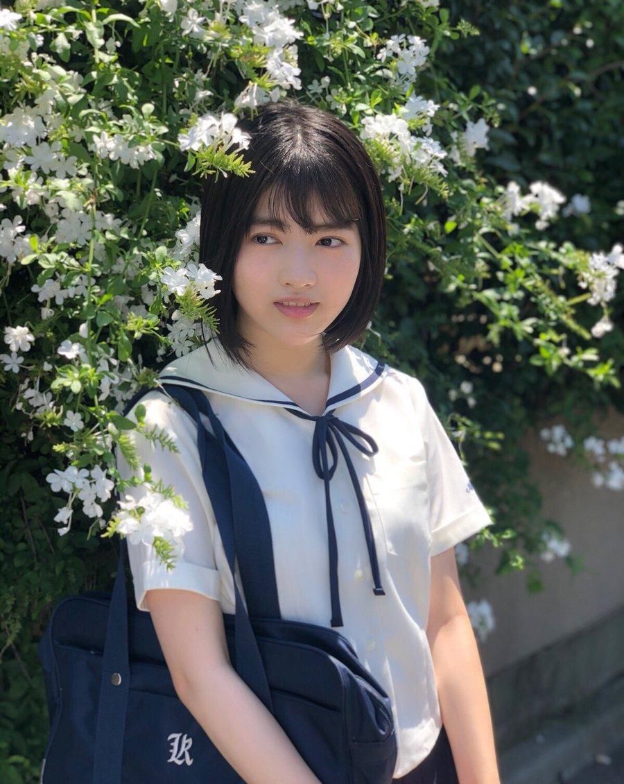 乃木坂46的爱豆,林瑠奈,在《快乐男孩》vol.