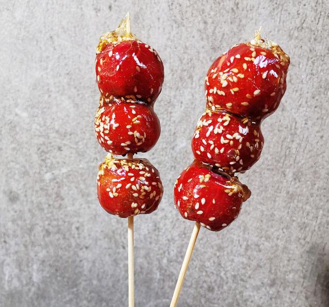 冰糖葫芦,酸甜可口,自己做干净卫生