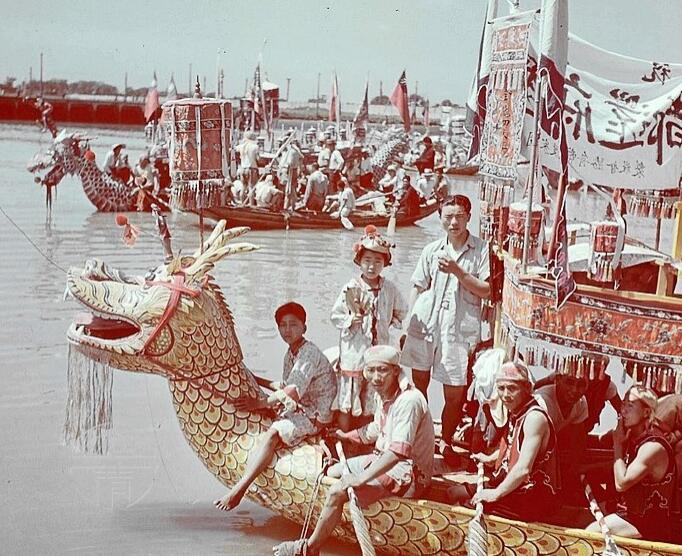 1948年端午节黄浦江赛龙舟老照片,运动员们都很兴奋_高清图集_新浪网