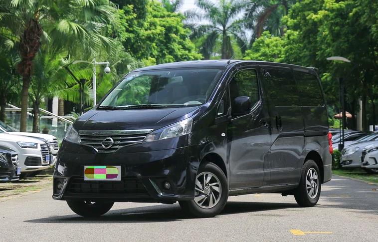 日产大7座mpv,nv200已降至9万多,为何月销才25台?