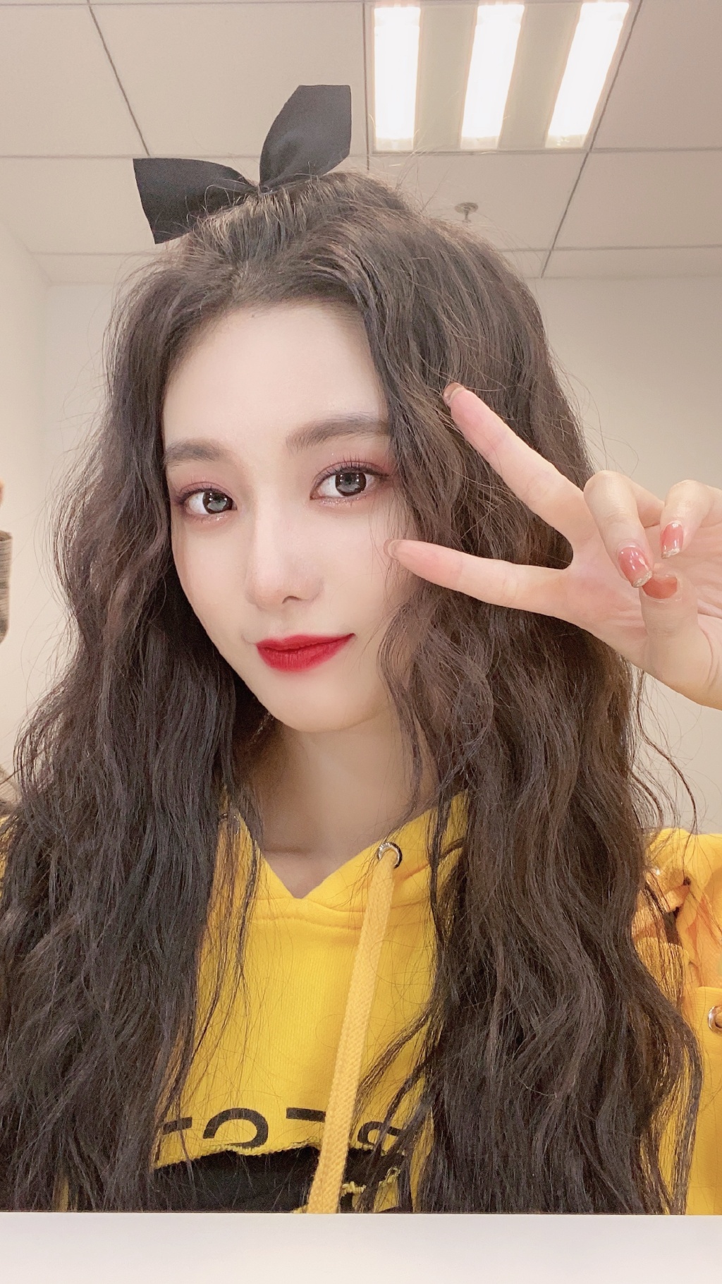 美少女歌手徐艺洋迷人写真美照好看啊_高清图集_新浪网