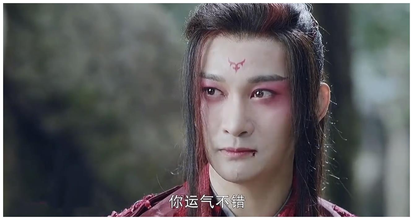 一个是地煞中的闻牛煞陆天旷,另一个是四象山中的朱雀主木小乔