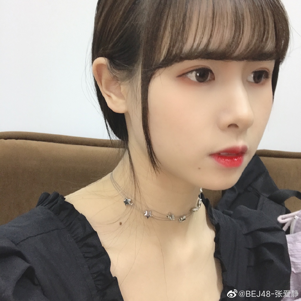 可爱偶像美少女bej48-张爱静迷人写真美照