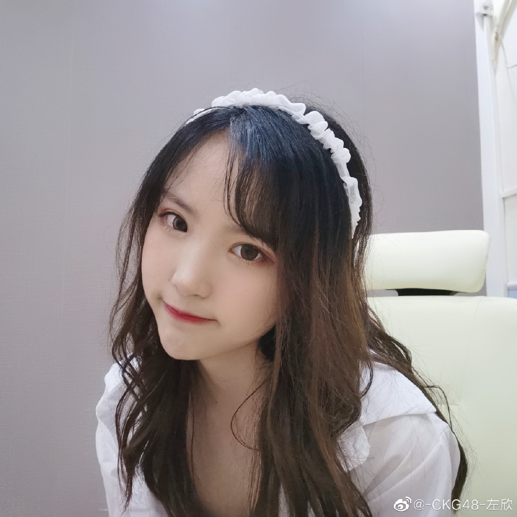 可爱美女ckg48-左欣迷人写真美照真好看啊