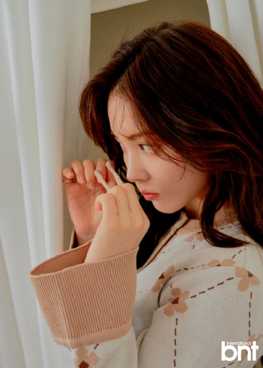 韩国女艺人尹邵熙最新杂志写真曝光