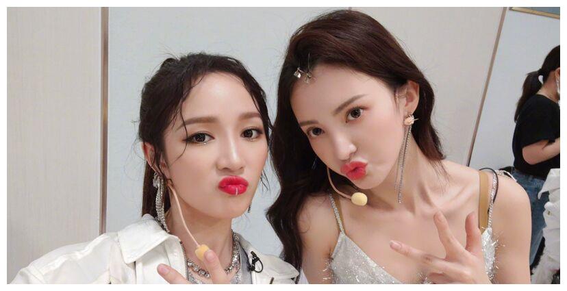 金晨给孟佳p图,腿太长像"蜘蛛精",两人私下关系不一般