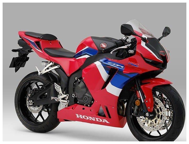 2021本田cbr600rr改款,小翅膀上身,中置排气管保留,电控升级