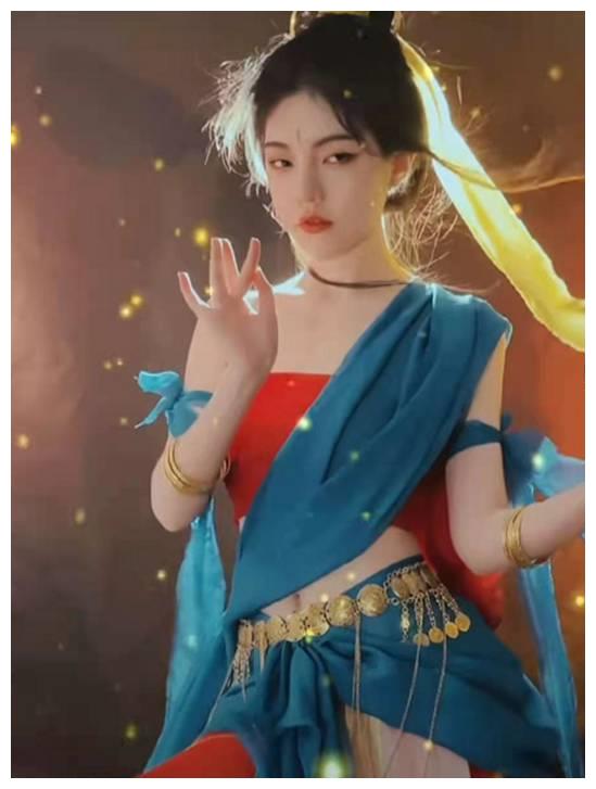 观音cos大比拼,刘思瑶跟王奕萌,都输给了粉丝百万的小网红