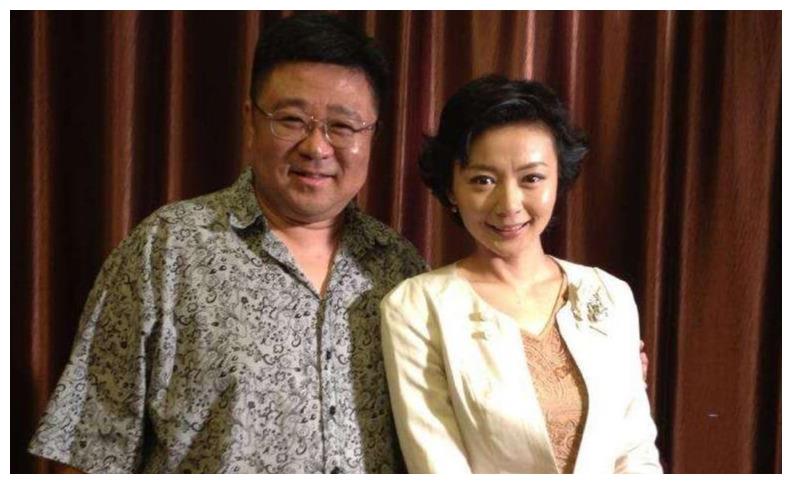 妻子是导演出身,没有传出任何的绯闻,恩爱至今,梁冠华的付出,一定会有