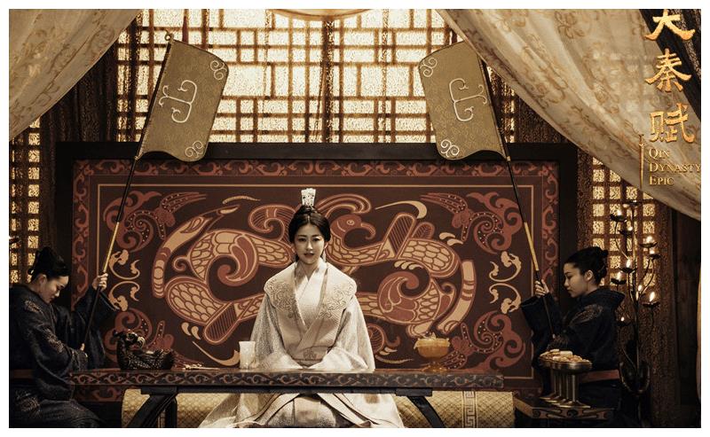 《大秦赋》赵姬刚下线,朱珠新剧又将再登央视,朱一