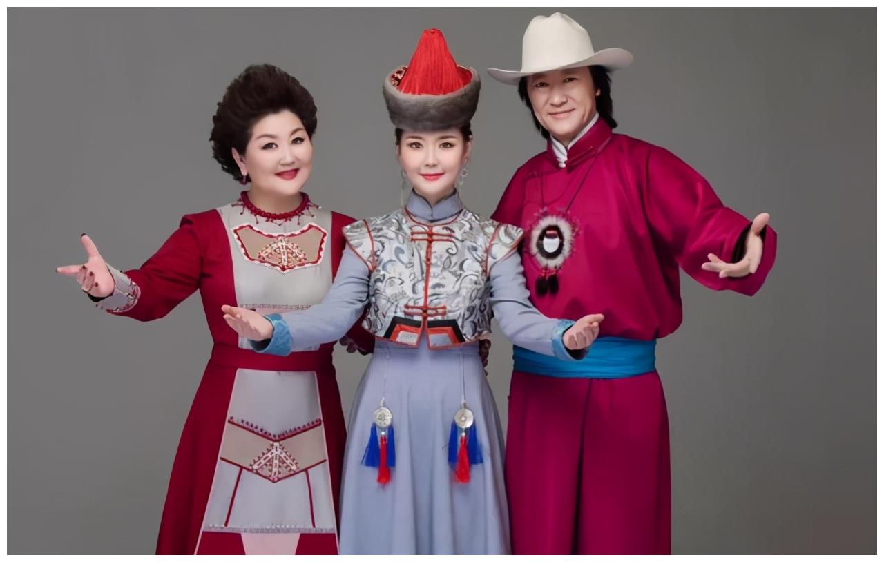 14年前,爆红春晚的吉祥三宝,如今天人永隔,现状令人唏嘘