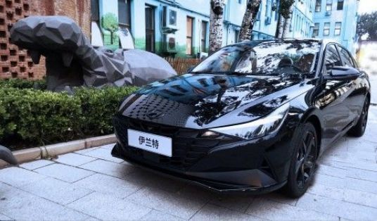 犀利神秘又忠诚浪漫，伊兰特休闲区蓝鸢梦想 - Www.slyday.coM