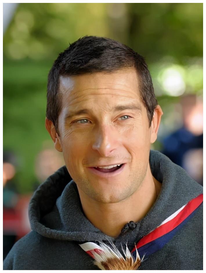 还记得贝爷吗?号称"站在食物链顶端"的男人,为何突然销声匿迹