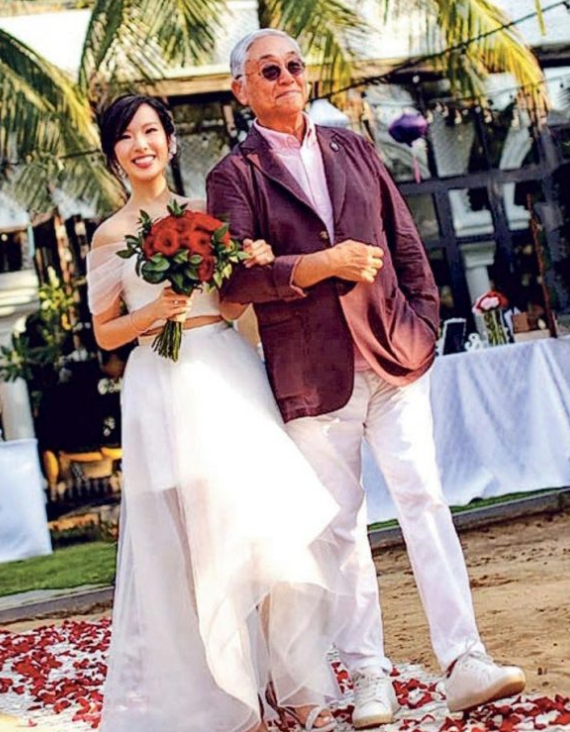 曾江去世后丧礼暂未办女儿曾慕雪谈离世前细节长子将缺席丧礼
