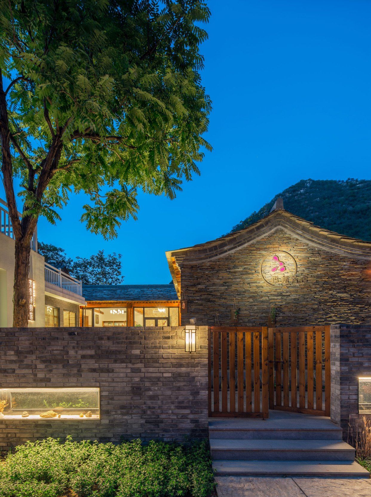 北京郊区的一家民宿,把博物馆开到民宿里