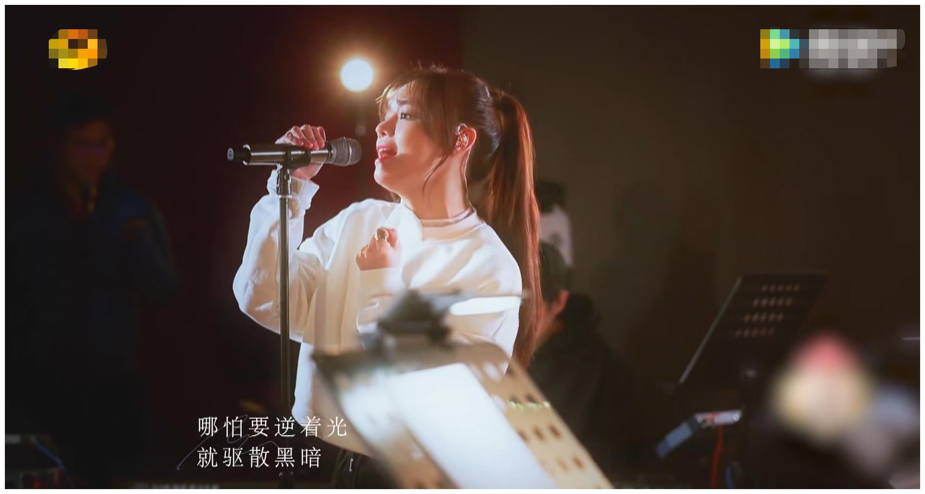 歌手 最新歌单 周深为毛不易复仇 这场比赛都放大招了 财经头条 歌手 最新歌单 周深为毛不易复仇 这场比赛都放大招了 财经头条