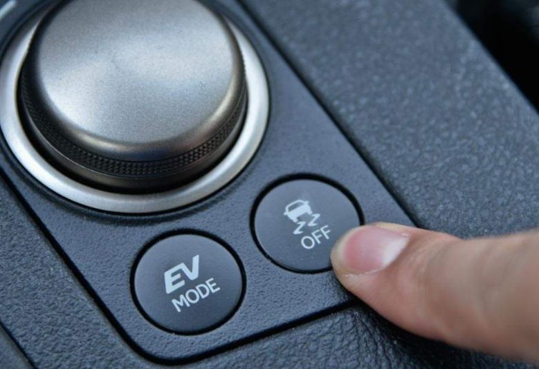 汽车上esp按键的功能与作用