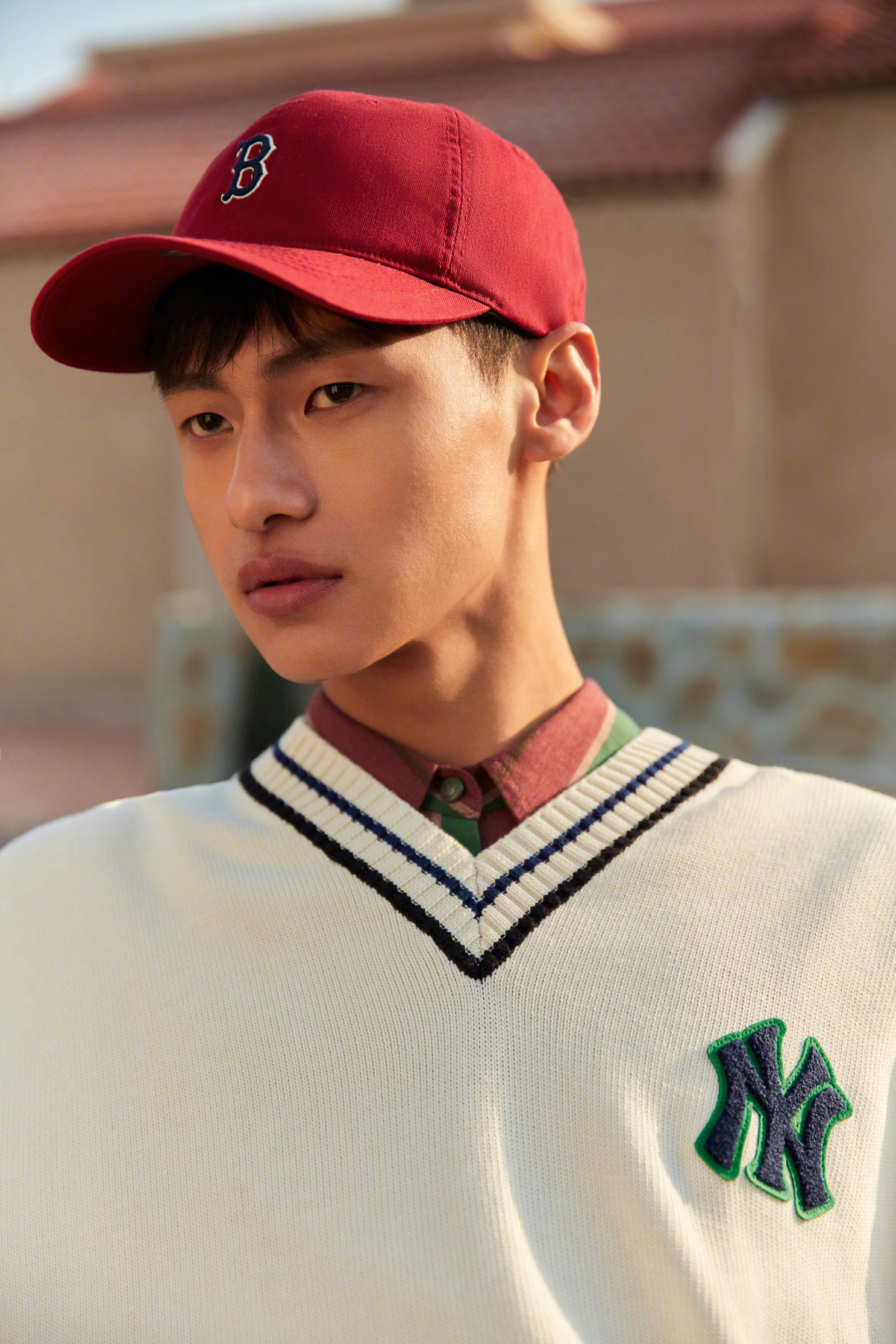 风靡亚洲的街头生活运动品牌MLB 2023春夏系列帽款延续经典__财经头条