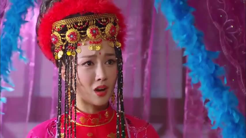 屠炉公主看着负心汉罗通,直接刺他一剑,不料下秒就心疼了!