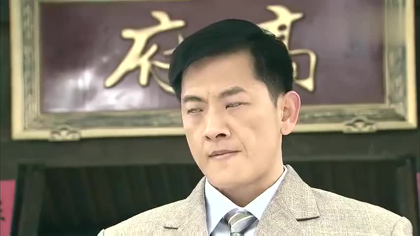 为您推荐: 娘妻:耀宗终于硬气了,霸气手撕仇家丁传贤,陆依萍遭无情